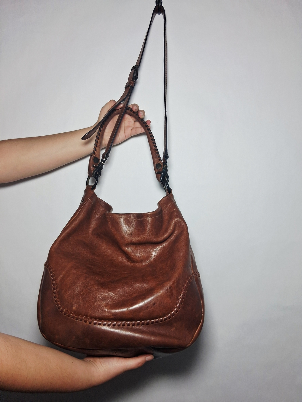 Frye Melissa Genuine Leather Slouchy Hobo Shoulder Bag - Picture 8 of 15